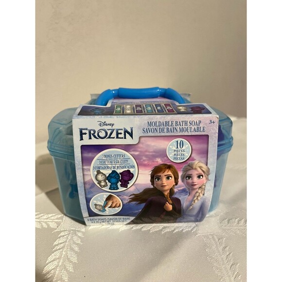 "Disney Frozen Moldable Bath Soap Kit with 3 Cutters and 10 Pieces" - Picture 6 of 7